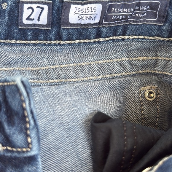 Miss Me Skinny Jeans - Picture 6 of 7